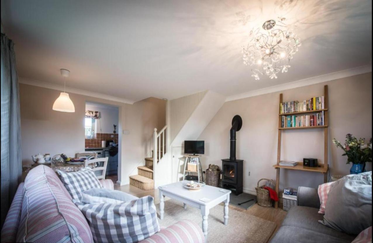 Dreamy Suffolk Country Cottage Escape Aldeby Exterior photo